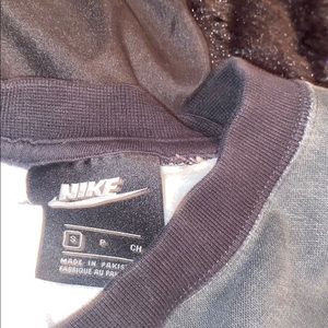 Cropped Nike pull over